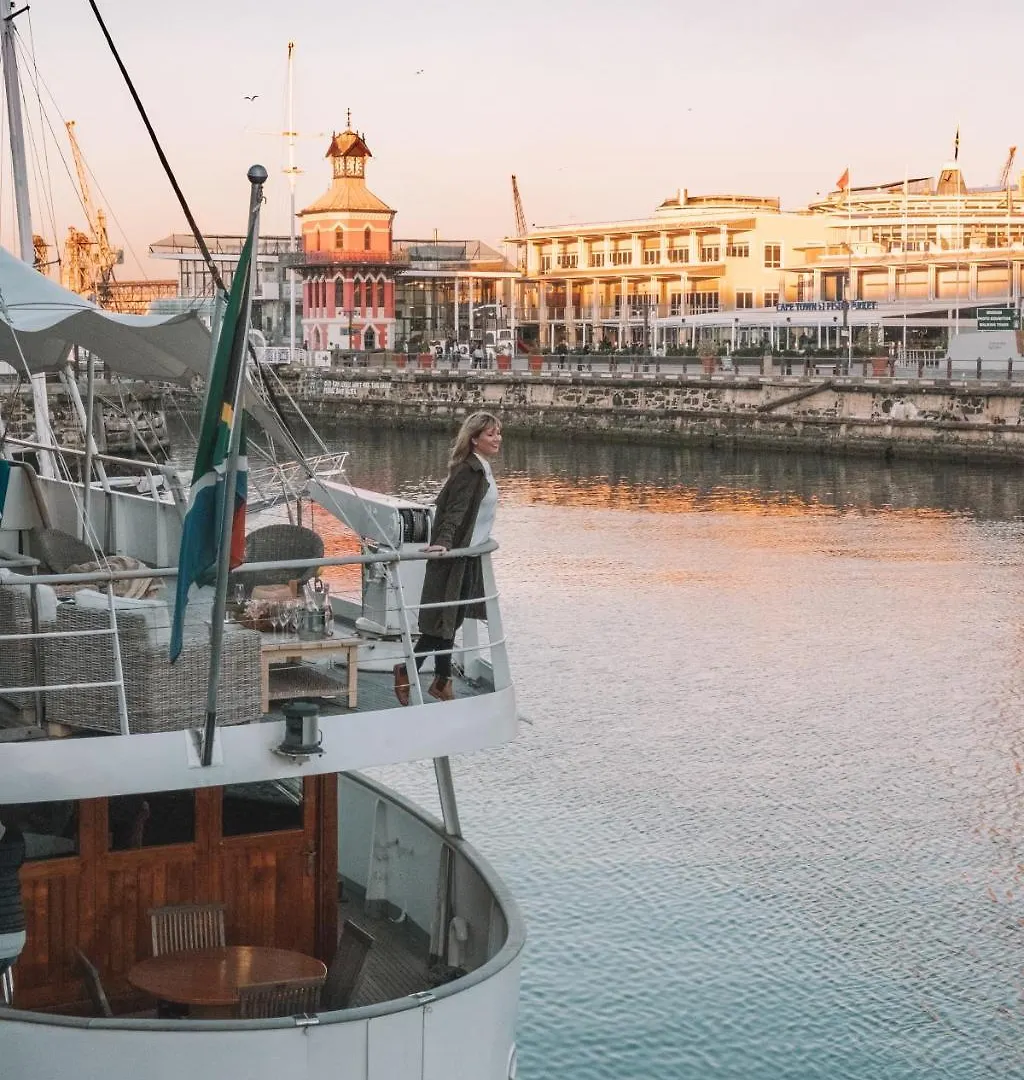 Jackie O Classic Luxury Yacht & Boutique Hotel Cape Town 0*,